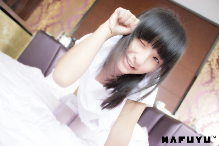 《护士》｜神楽坂真冬 · 91张写真