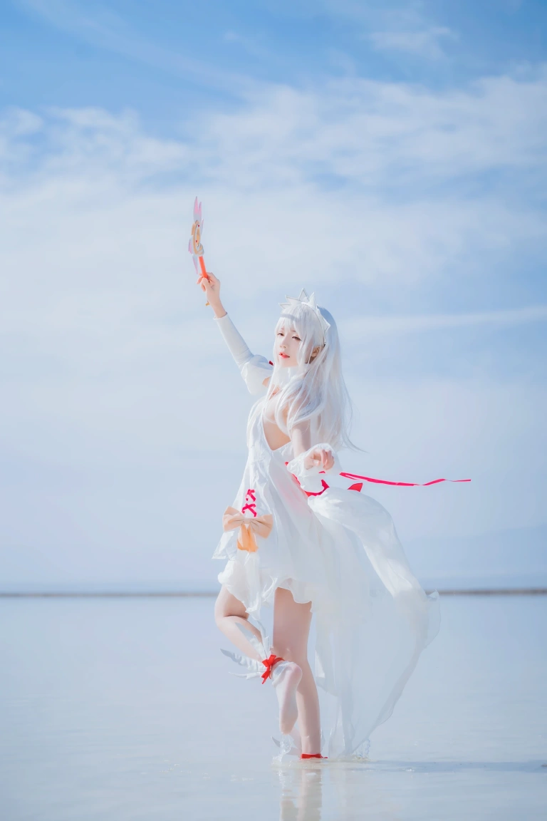 《伊莉雅》｜桜桃喵 · 27张写真