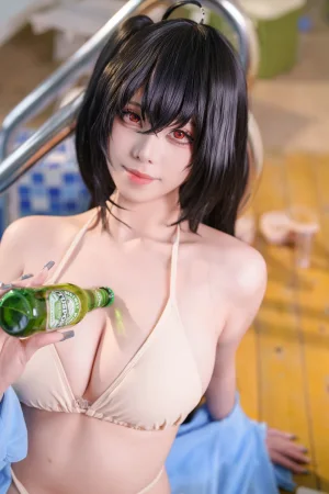《碧蓝航线 大凤·海滨的白日美梦》｜蜜汁猫裘 · 71张写真、2 个视频
