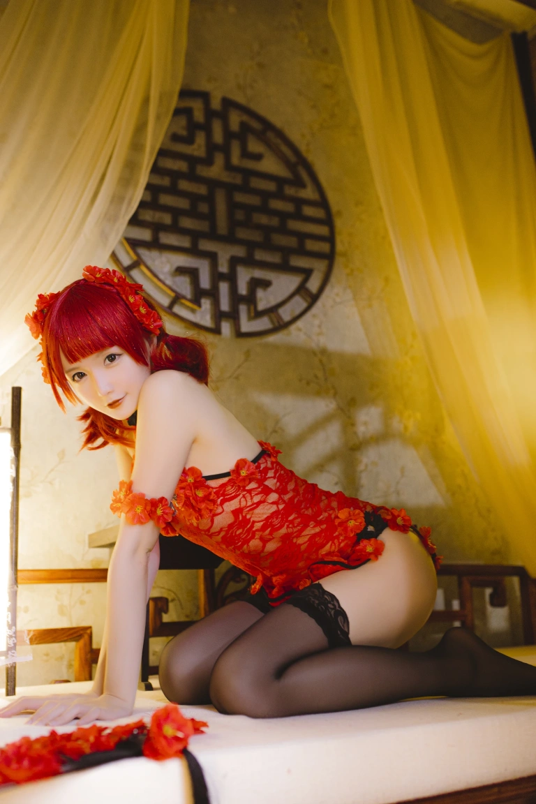 《《花鸟风月》 花与旗袍 红》｜星之迟迟 · 20张写真