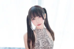 《第四季 序号31：《蟒纹旗袍》》｜神楽坂真冬 · 75张写真