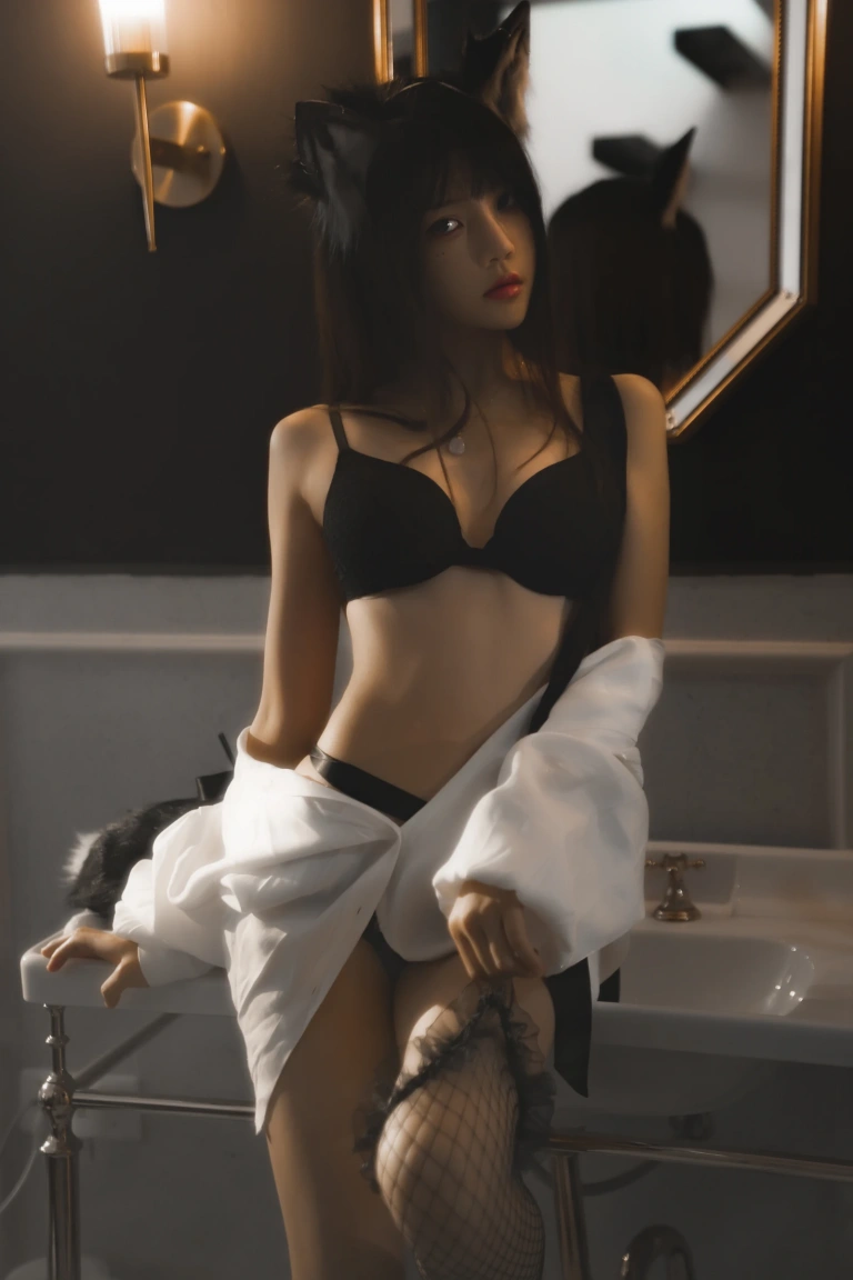 《狼来了02》｜桜桃喵 · 43张写真