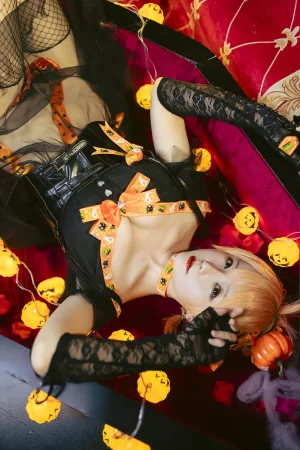 《《花鸟风月》 万圣节 橙》｜星之迟迟 · 20张写真