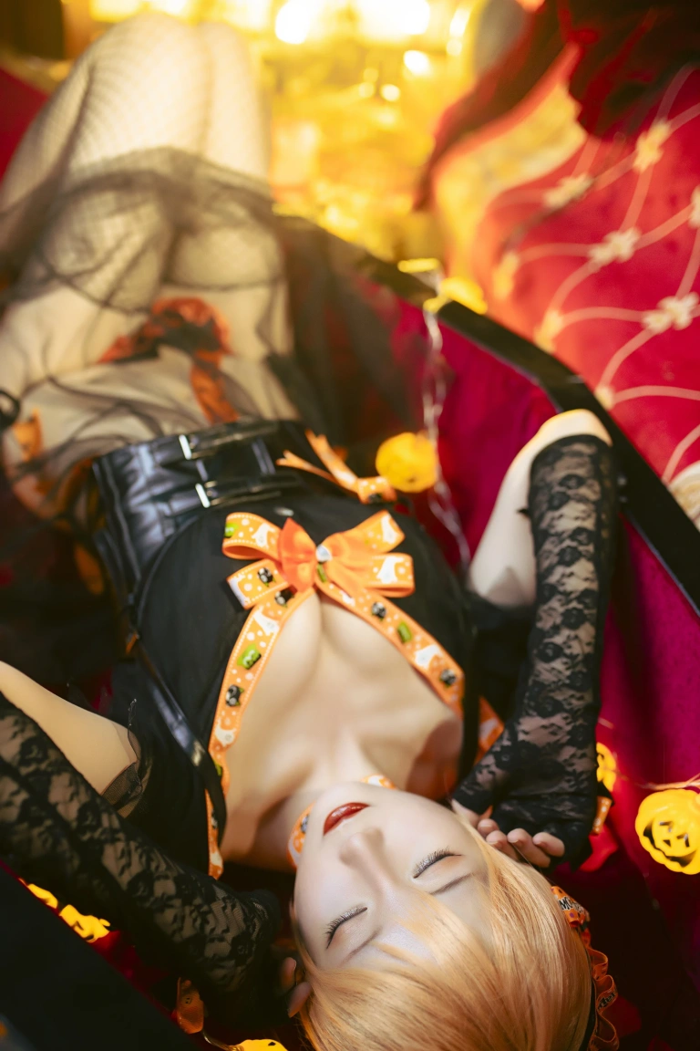 《《花鸟风月》 万圣节 橙》｜星之迟迟 · 20张写真