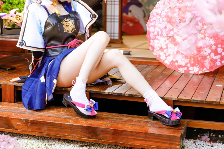 《神里绫华》｜桜桃喵 · 34张写真