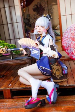 《神里绫华》｜桜桃喵 · 34张写真