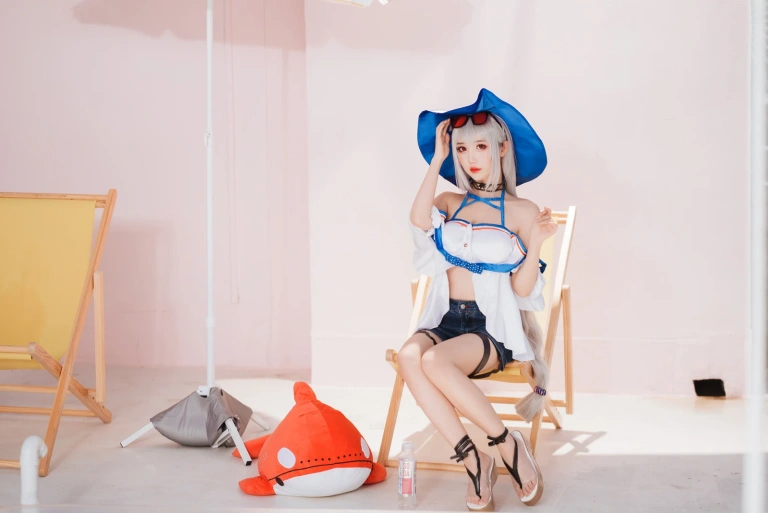 《斯卡蒂泳装》｜面饼仙儿 · 18张写真