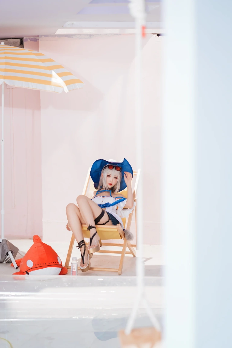 《斯卡蒂泳装》｜面饼仙儿 · 18张写真