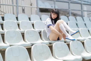《体操服》｜周叽是可爱兔兔 · 31张写真