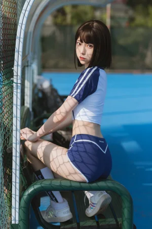 《夏日运动服》｜许岚 · 40张写真