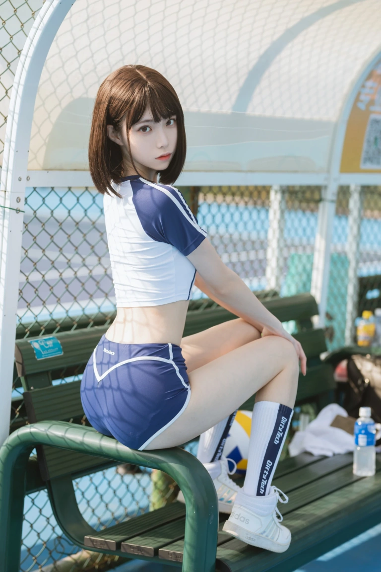 《夏日运动服》｜许岚 · 40张写真