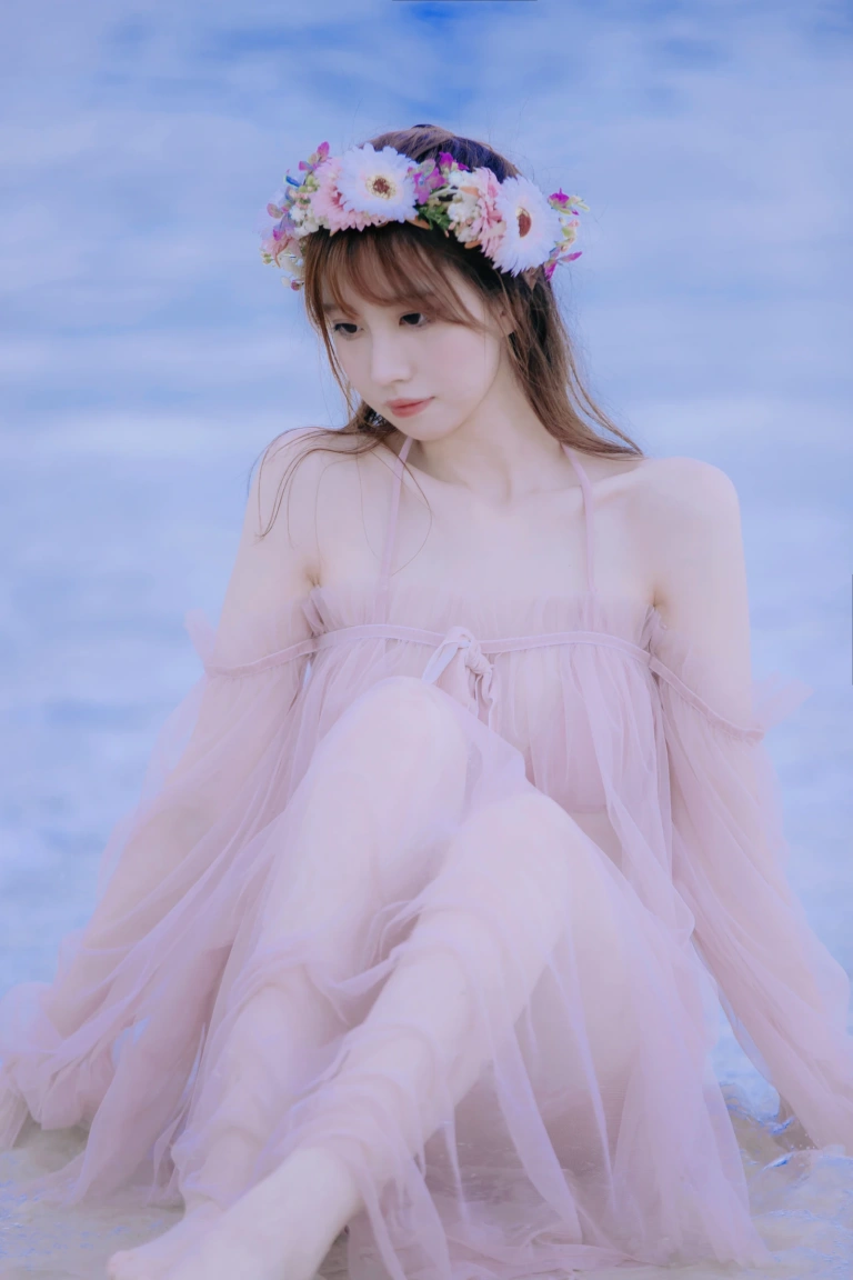 《白桃汽水》｜念雪 · 42张写真
