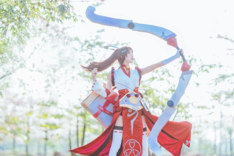 《花见巫女》｜桜桃喵 · 32张写真
