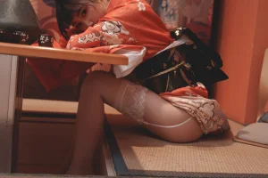 《饼子和服内景》｜面饼仙儿 · 37张写真
