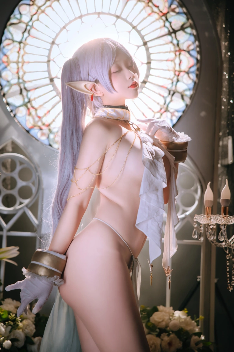 《芙丽莲 圣光版》｜日奈娇(椎名莜) · 120张写真