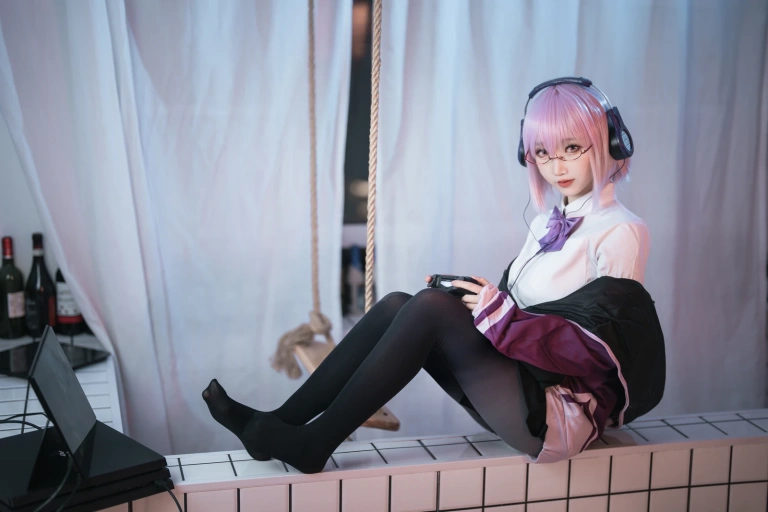 《新条茜》｜面饼仙儿 · 13张写真