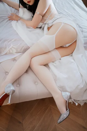 《碧蓝航线 大凤婚纱》｜面饼仙儿 · 32张写真
