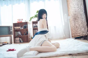 《盛夏制服》｜桜桃喵 · 39张写真