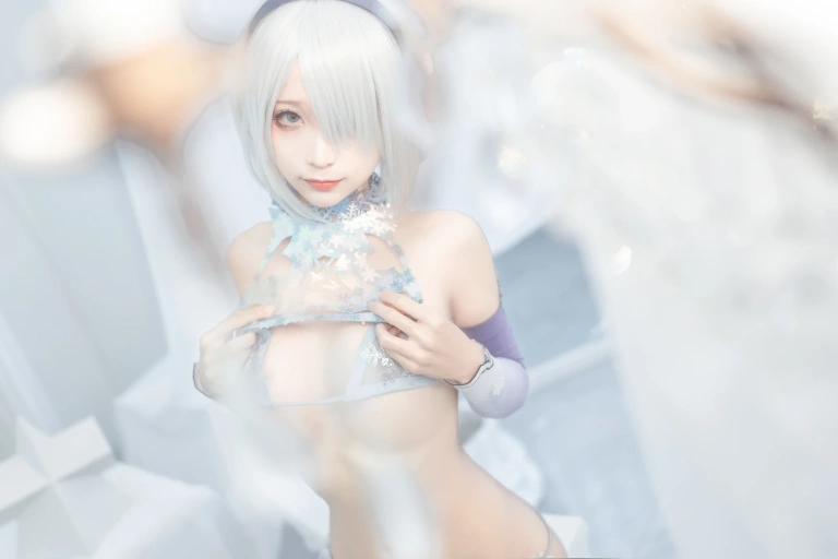 《冰雪2B》｜蠢沫沫 · 35张写真