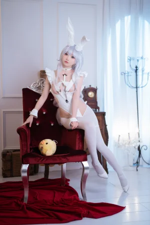 《恶毒兔女郎》｜面饼仙儿 · 17张写真