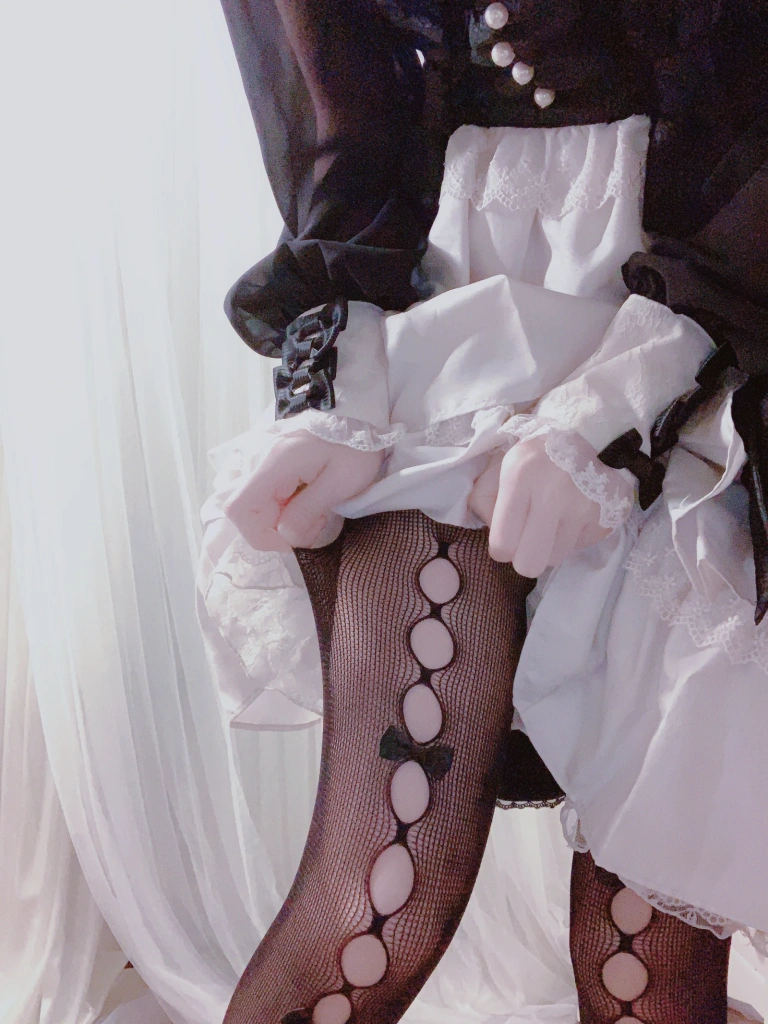 《Doll》｜桜桃喵 · 18张写真
