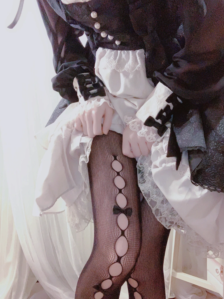 《Doll》｜桜桃喵 · 18张写真