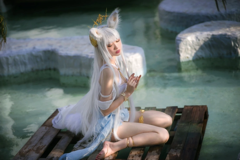 《白金泳装》｜周叽是可爱兔兔 · 23张写真