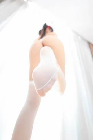 《第五季 序号4：《纯白祈愿》》｜神楽坂真冬 · 75张写真、2 个视频