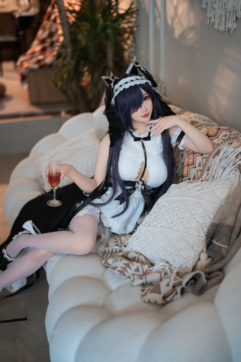 《碧蓝航线 奥古斯特女仆》｜面饼仙儿 · 43张写真