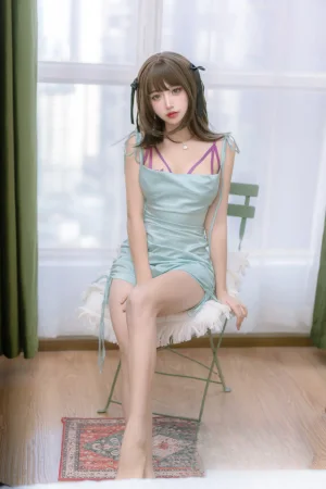 《邻居家的妹妹》｜过期米线线喵 · 51张写真