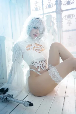 《2b花嫁》｜桜桃喵 · 69张写真
