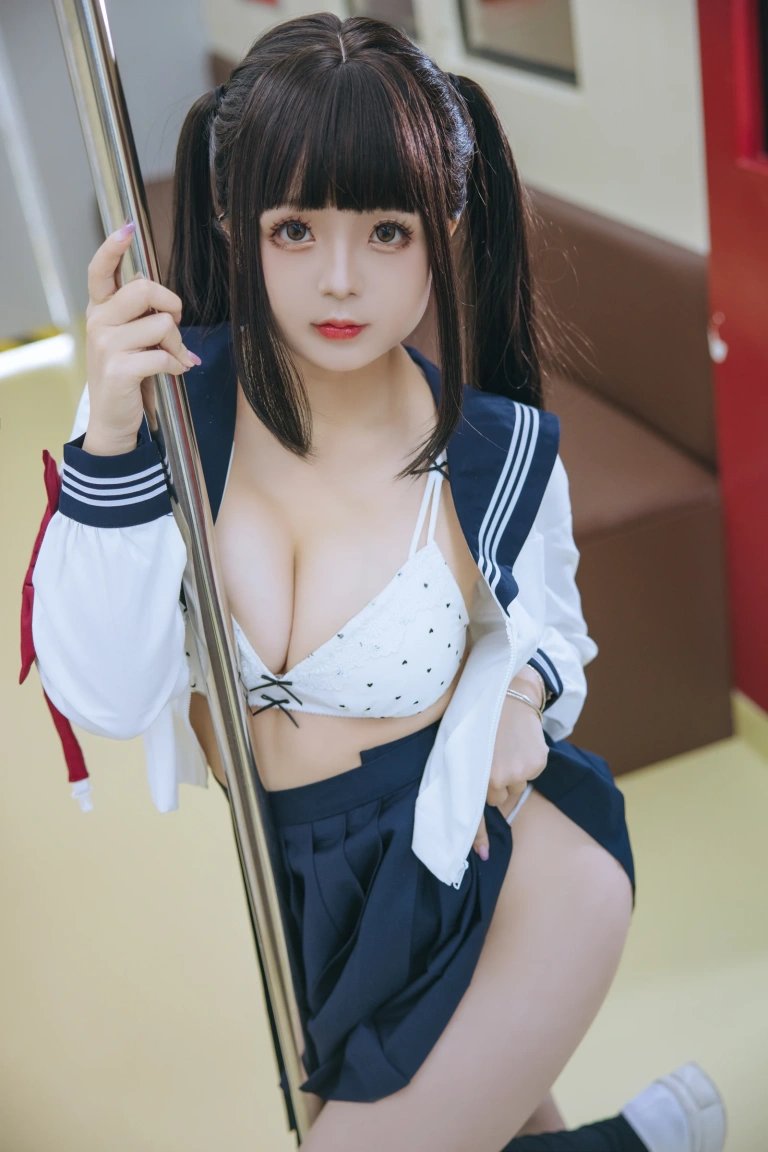 《列车JK》｜日奈娇(椎名莜) · 140张写真