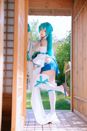 《水神小夜》｜日奈娇(椎名莜) · 85张写真