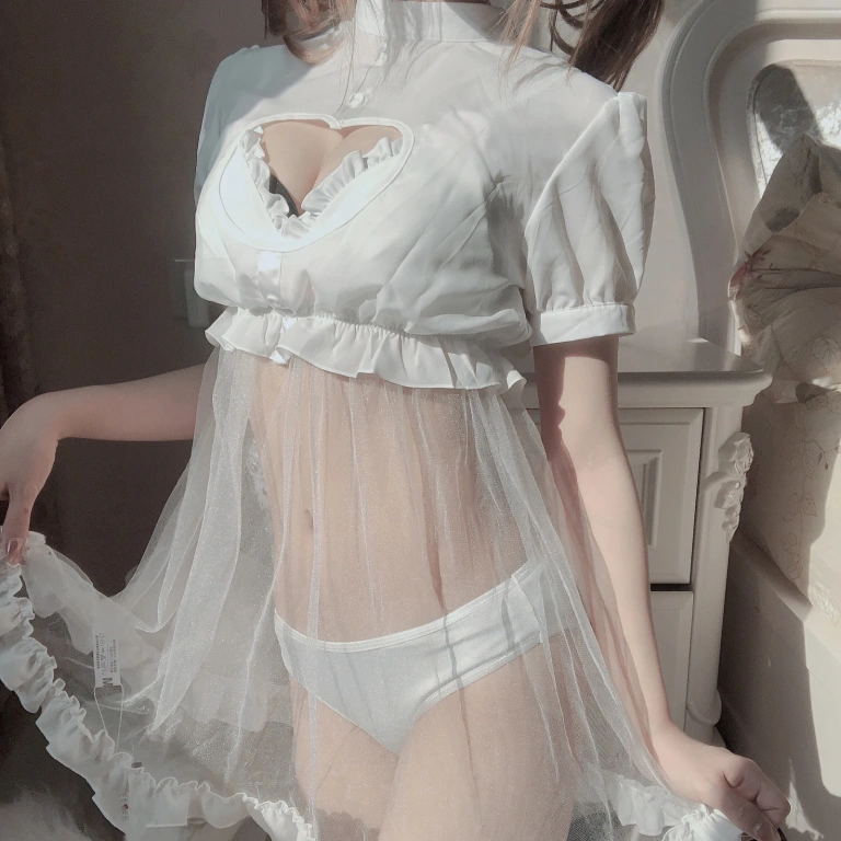 《兔子护士》｜果咩酱 · 12张写真