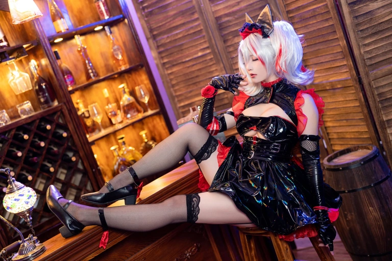 《《Darling》 阿达尔伯特》｜星之迟迟 · 60张写真、1 个视频