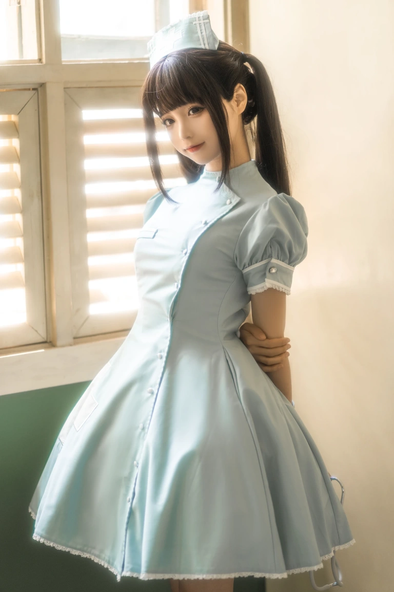 《小护士》｜蠢沫沫 · 140张写真