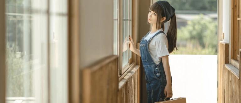 《小画家》｜蠢沫沫 · 110张写真