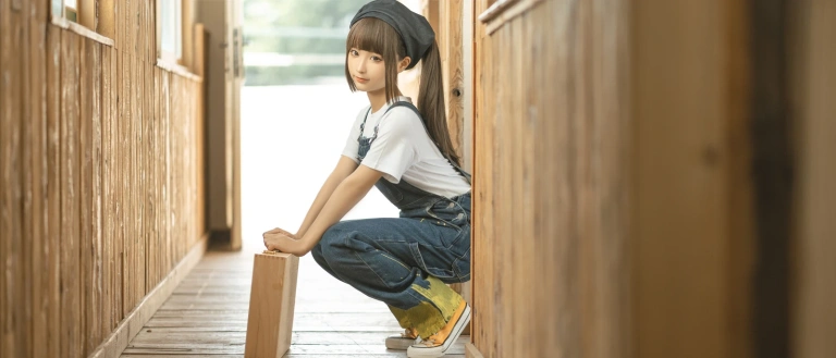《小画家》｜蠢沫沫 · 110张写真