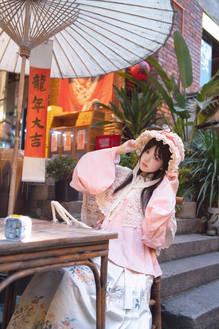 《龙年大吉》｜桜桃喵 · 11张写真