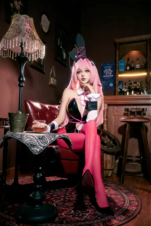 《NIKKE胜利女神 薇尔维特 兔女郎》｜过期米线线喵 · 64张写真