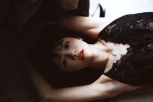 《黑》｜桜桃喵 · 21张写真