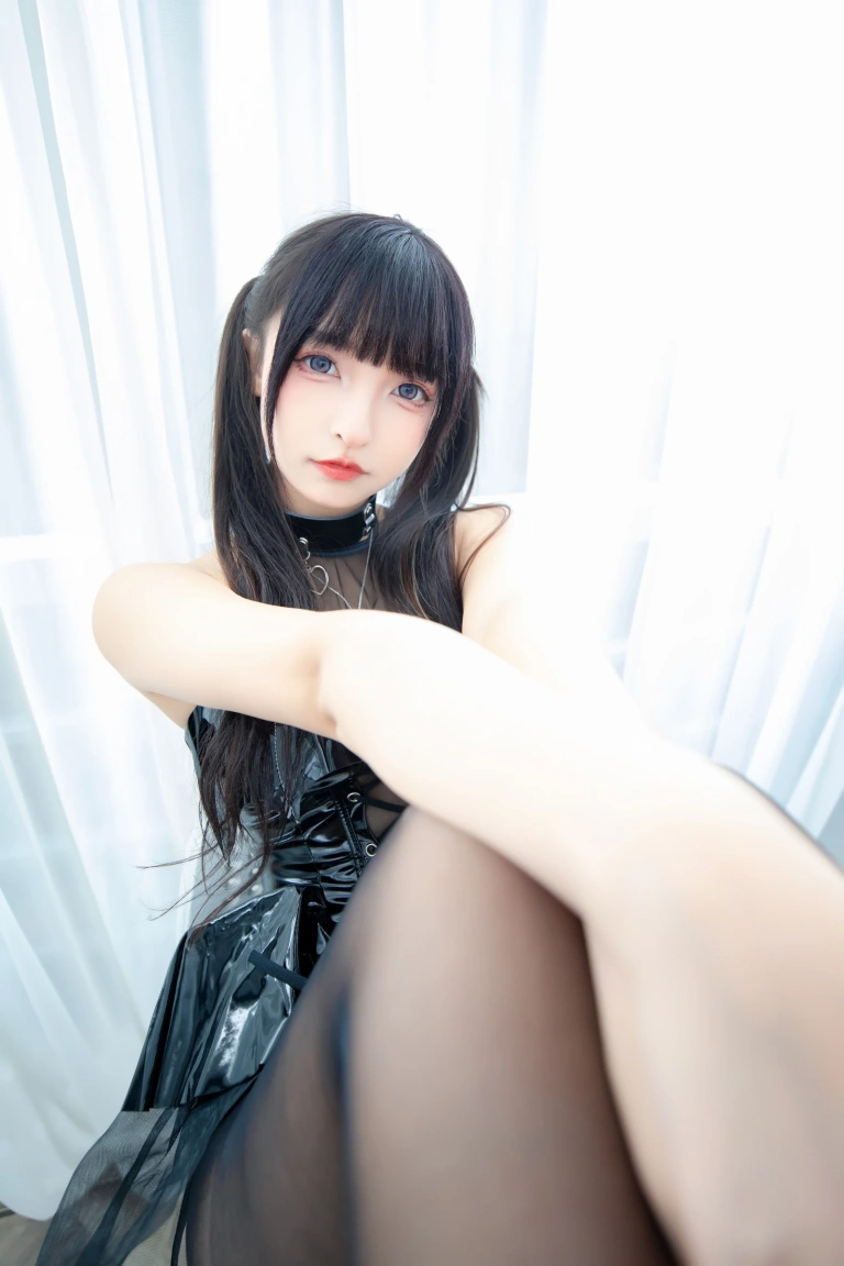 《第四季 序号41：《裤袜小恶魔》》｜神楽坂真冬 · 75张写真