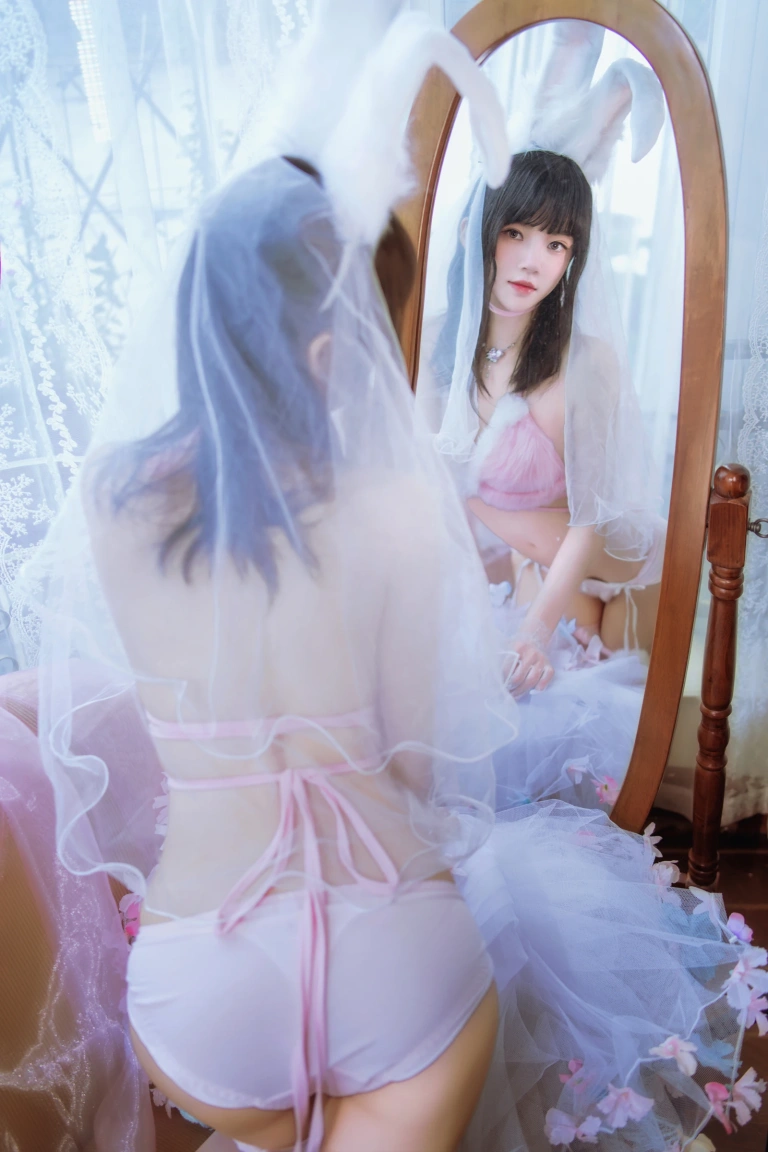 《花嫁兔》｜桜桃喵 · 54张写真、2 个视频