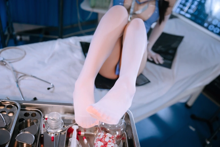 《梅里医疗兔》｜日奈娇(椎名莜) · 102张写真