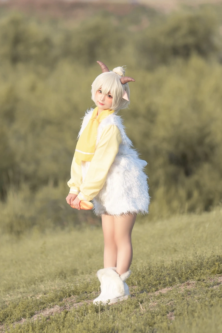 《懒羊羊cos》｜蠢沫沫 · 20张写真