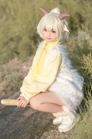 《懒羊羊cos》｜蠢沫沫 · 20张写真
