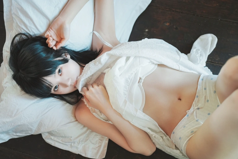 《森》｜桜桃喵 · 34张写真