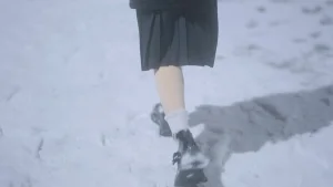 《下雪》｜蠢沫沫 · 张写真、1 个视频