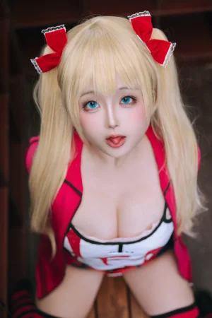 《秋月爱莉》｜日奈娇(椎名莜) · 220张写真、10 个视频
