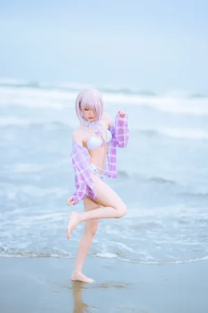 《海边玛修》｜果咩酱 · 35张写真